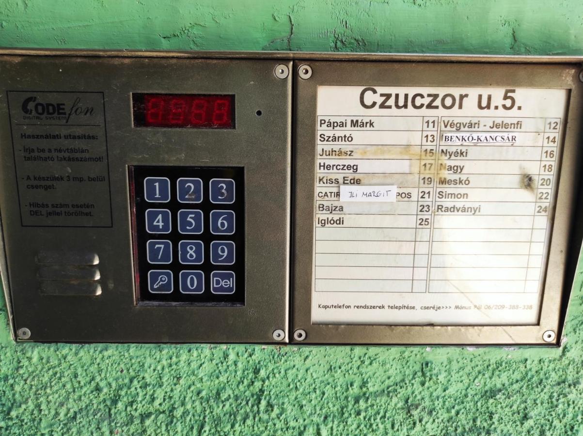 Corvinus Apartman Budapest Luaran gambar